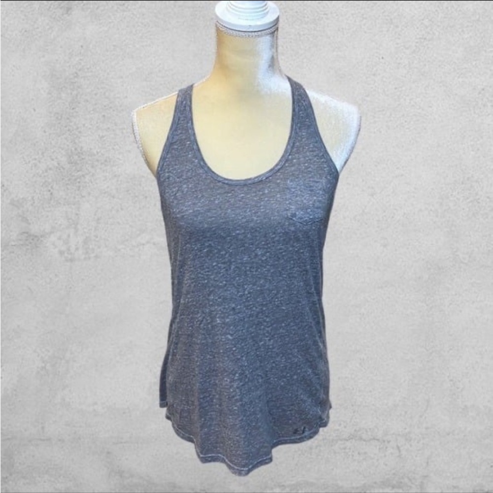 Under Armour Semi-Fitted Heat Gear Racerback Tank